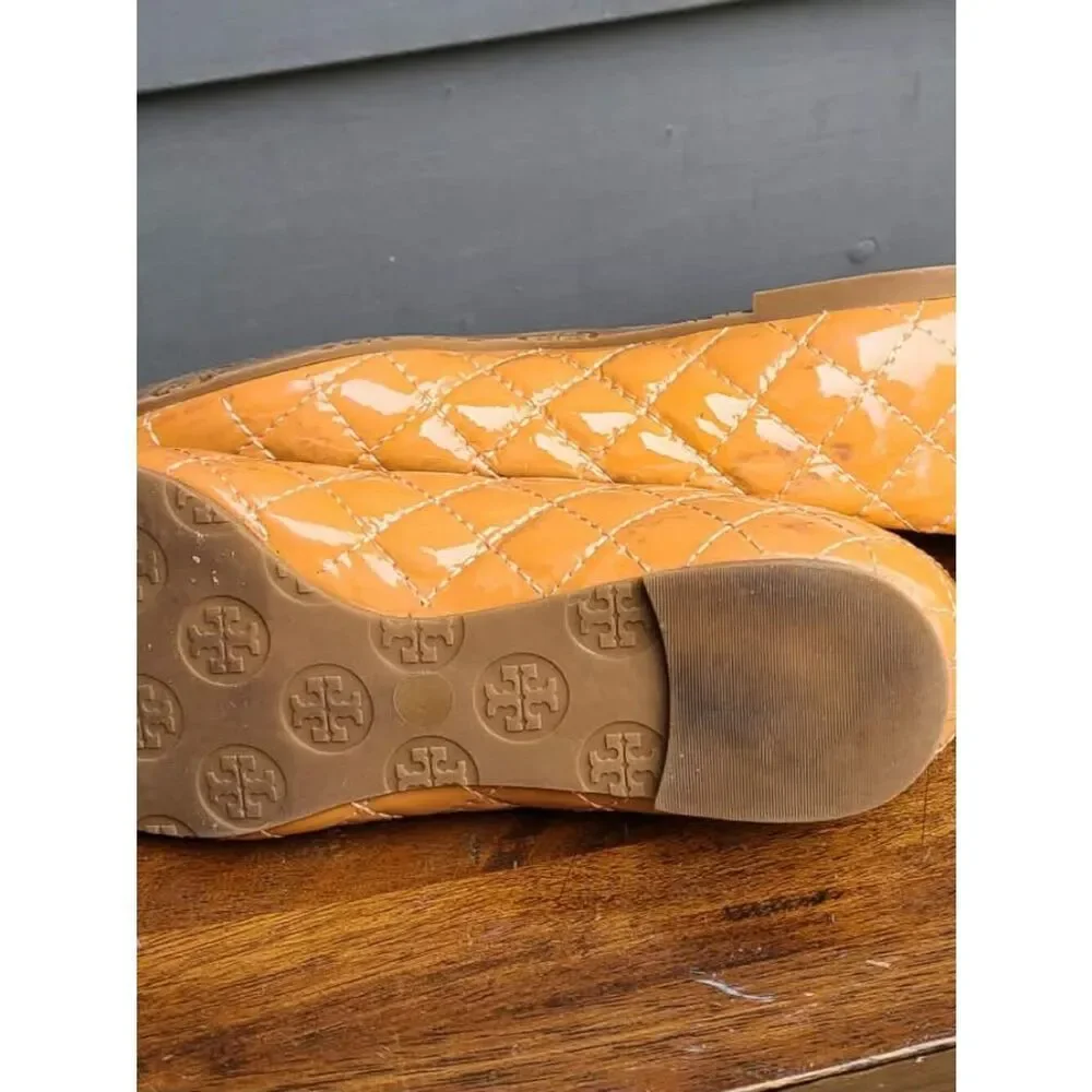 Tory Burch Reva Peach Quilted Patent Leather Flats size 7 NWT stained